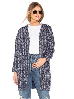 Tularosa Shilo Coat Navy & White Knit